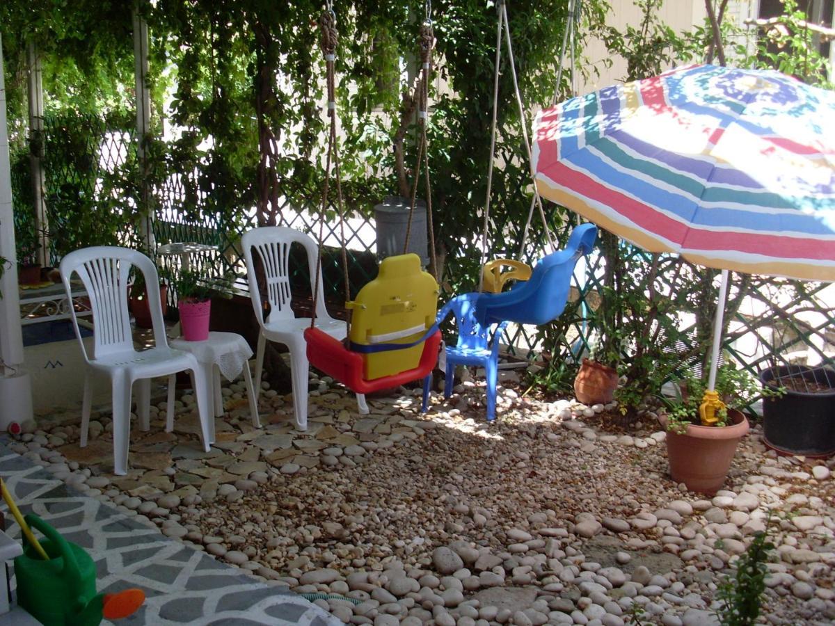 Mariangela Apartments Lixouri Exterior foto