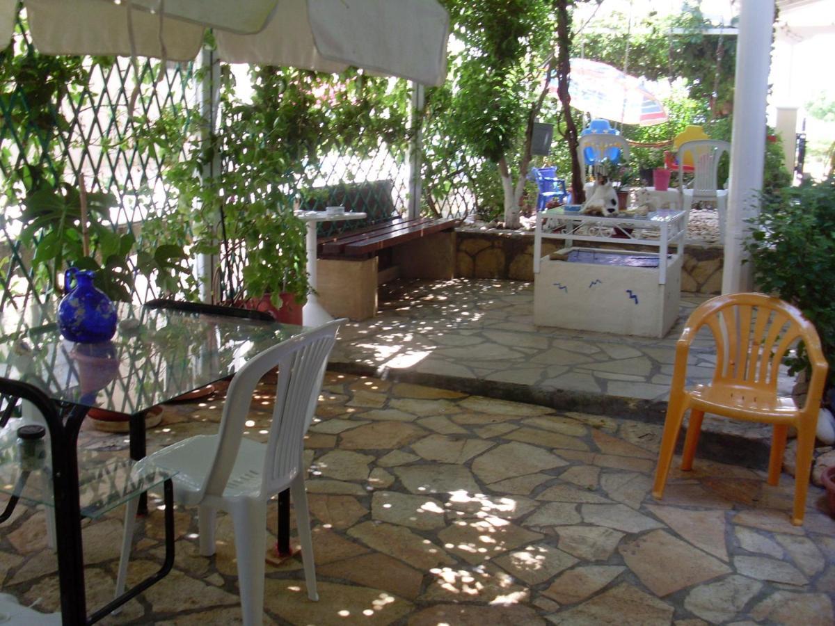 Mariangela Apartments Lixouri Exterior foto