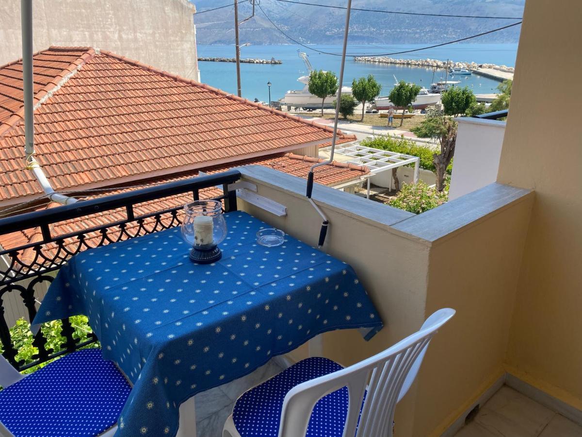 Mariangela Apartments Lixouri Exterior foto